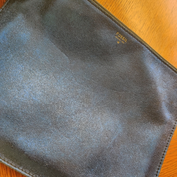 Fossil Metallic blue clutch - Picture 7 of 11